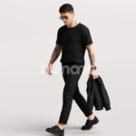 Humano_Posed_2712-003-Man_01_LOD0_Main_0005.jpg